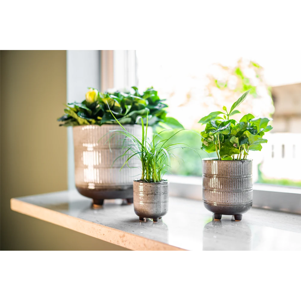 Bloempot Denise - d17 x h17cm - Off White Bloempot Denise - D17 X H17cm - Off White -Ingemaakte Serie Winkel