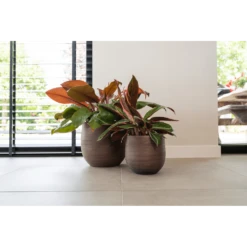 Bloempot Lydia - D22 X H20cm - Shiny Purple -Ingemaakte Serie Winkel bloempot lydia shiny purple bloempot 2 3