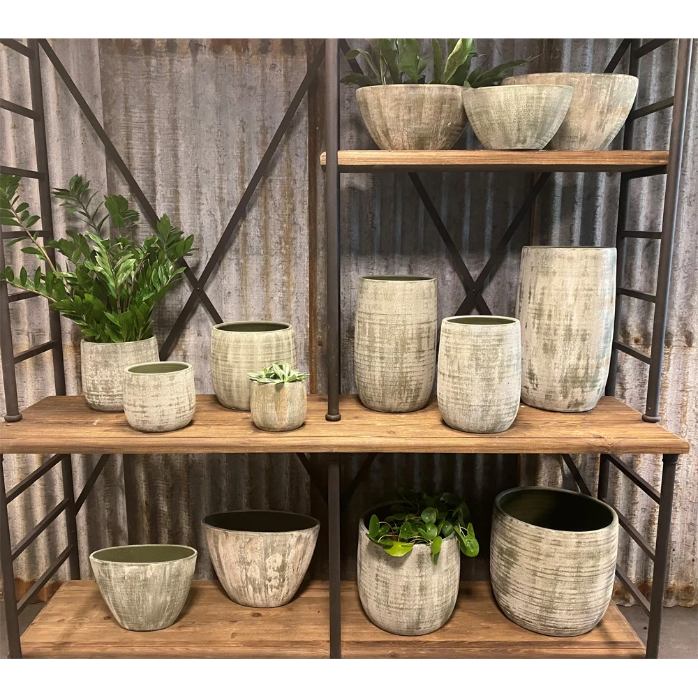 Bloempot Miami ovaal - l39 x d20 x h31cm - Groen Cement Bloempot Miami Ovaal - L39 X D20 X H31cm - Groen Cement -Ingemaakte Serie Winkel bloempot miami groen cement 2 1 4