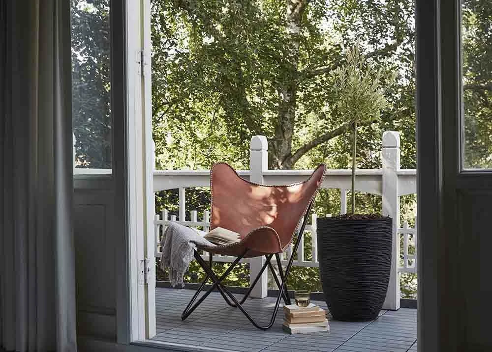 Capi Bloempot Nature Elegant Rib NL - d34 x h46cm - Zwart Capi Bloempot Nature Elegant Rib NL - D34 X H46cm - Zwart -Ingemaakte Serie Winkel